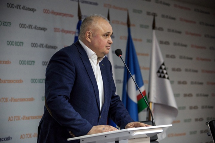 Назначенный на должность зама Тулеева бизнесмен переписал свою компанию на жену