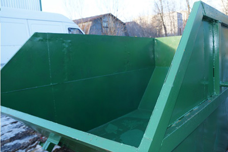 Красноярский дворник обнаружил в куче мусора тело ребенка Красноярский дворник обнаружил в куче мусора тело ребенка