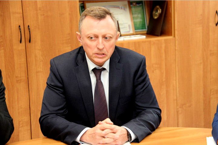 Общественники выступили против карманного совета при новосибирском минобрнауки Общественники выступили против карманного совета при новосибирском минобрнауки