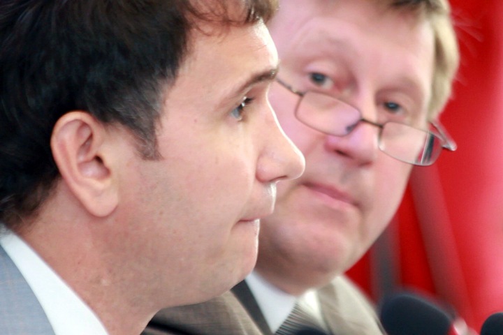 Горсовет Новосибирска принял отчет Локтя Горсовет Новосибирска принял отчет Локтя