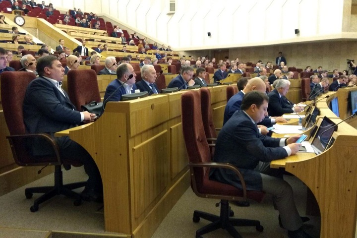 Депутаты попросили денег на новосибирские районки Депутаты попросили денег на новосибирские районки