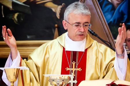 «Верующим важно, чтобы православные и католики вместе отмечали главные праздники христианства» «Верующим важно, чтобы православные и католики вместе отмечали главные праздники христианства»