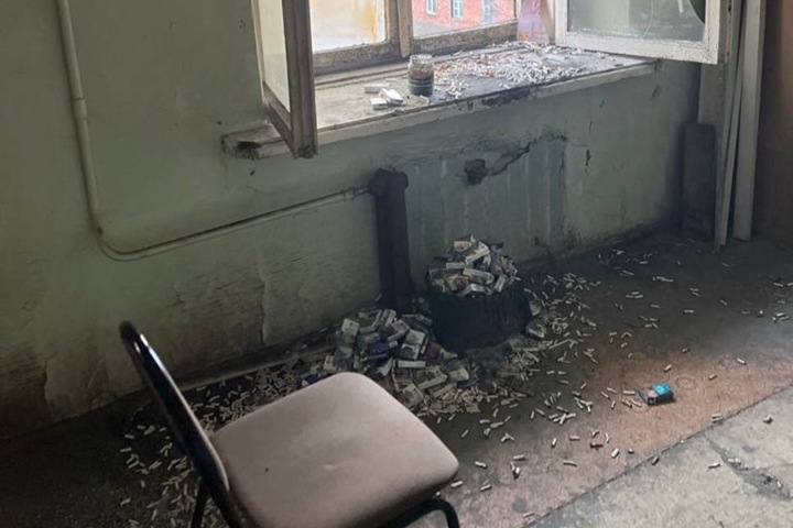 СК обвинил полицейских в халатности после гибели задержанного в Норильске в отделе СК СК обвинил полицейских в халатности после гибели задержанного в Норильске в отделе СК