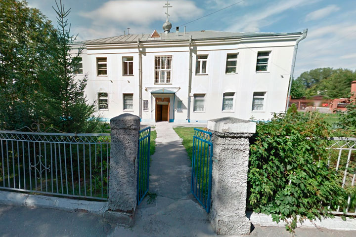 Новосибирские депутаты передали бывший детский сад в собственность РПЦ