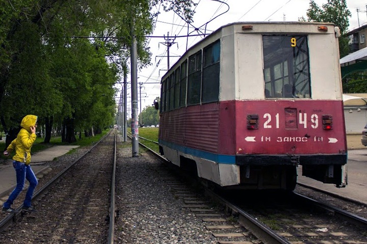 Локоть призвал сотрудников муниципальных предприятий обращаться к нему из-за неоплачиваемых отпусков Локоть призвал сотрудников муниципальных предприятий обращаться к нему из-за неоплачиваемых отпусков