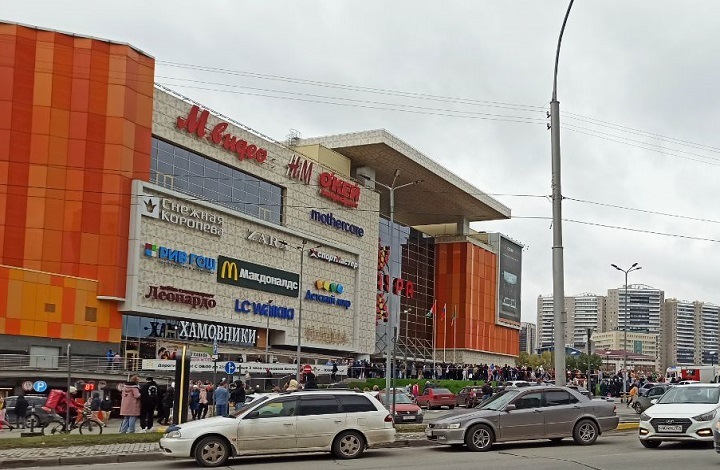 Новосибирский ТЦ эвакуируют второй раз за день Новосибирский ТЦ эвакуируют второй раз за день