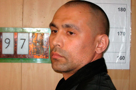 Бывший физрук, проникавший в дома новосибирцев под видом сантехника, получил 18 лет за педофилию Бывший физрук, проникавший в дома новосибирцев под видом сантехника, получил 18 лет за педофилию