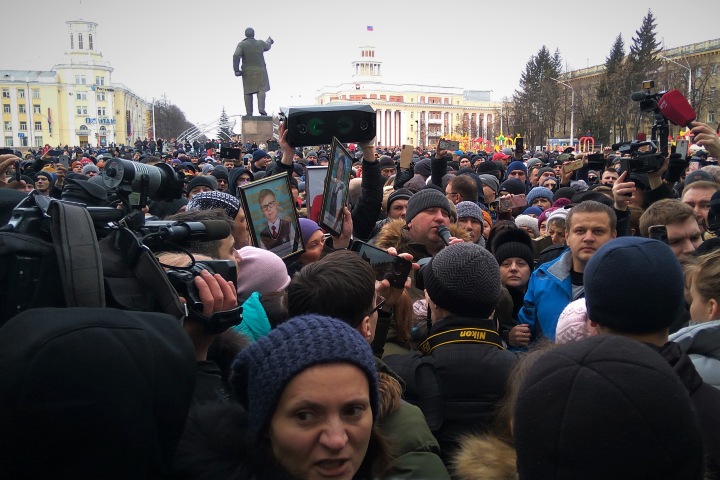 Три года митингу после «Зимней вишни»: Взятка уберегла ТРЦ от сноса еще до открытия Три года митингу после «Зимней вишни»: Взятка уберегла ТРЦ от сноса еще до открытия