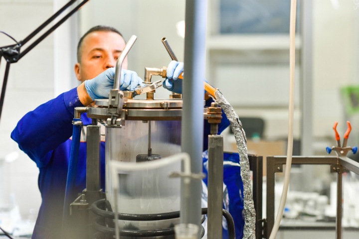 Российские химики хотят избавиться от угарного газа с помощью наночастиц серебра Российские химики хотят избавиться от угарного газа с помощью наночастиц серебра