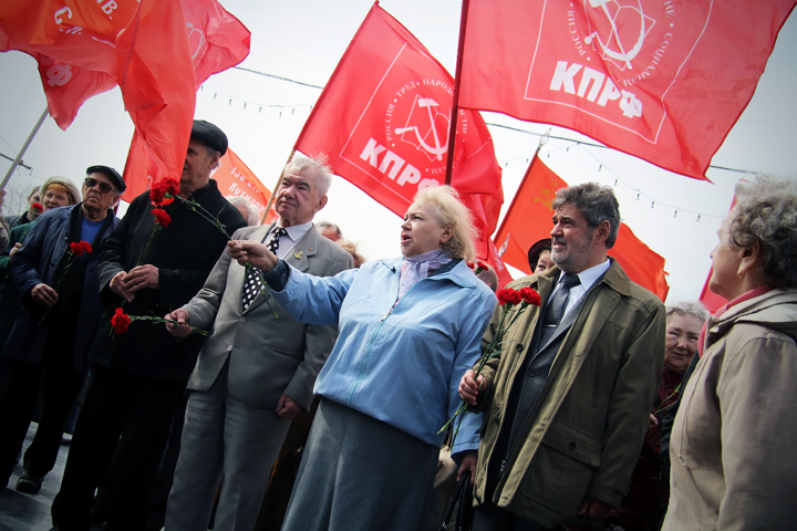 КПРФ получила более 100 мандатов на выборах в новосибирские райсоветы КПРФ получила более 100 мандатов на выборах в новосибирские райсоветы