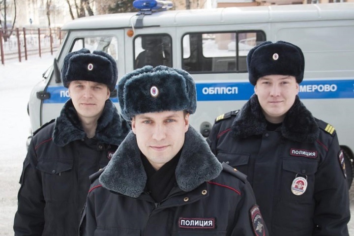 Правительство предложило разрешить полицейским вскрывать машины и входить в жилье без возбуждения дела