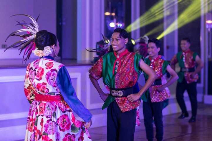 «Рашн ледис»: как томичка стала президентом русского клуба в Малайзии и помогает рохинджа