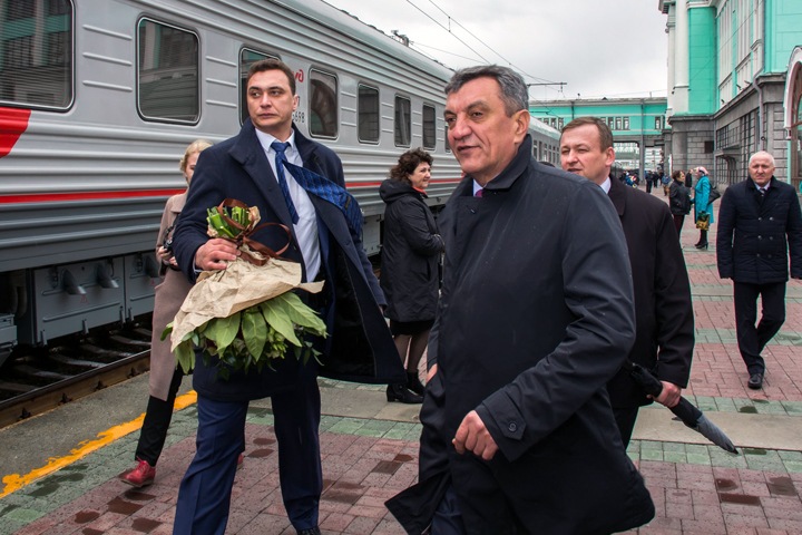 Сибирское полпредство рассказало о поквартирном обходе жителей перед выборами