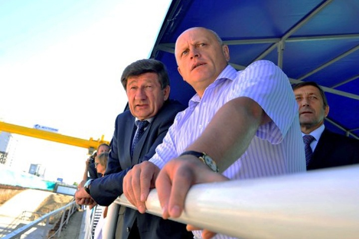 Общественник решил вернуть выборы мэра Омска через суд Общественник решил вернуть выборы мэра Омска через суд