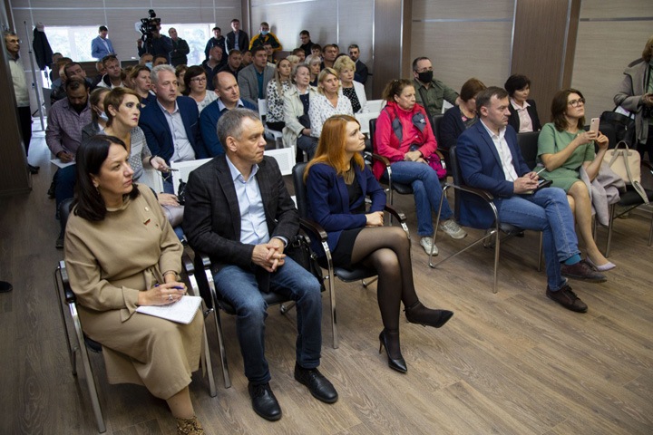 Работники ЖКУ Академгородка пожаловались на угрозы со стороны нового руководства предприятия