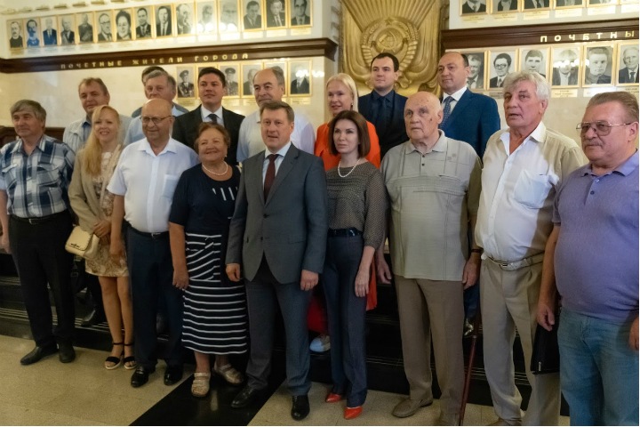 Новосибирск: парад политических амбиций