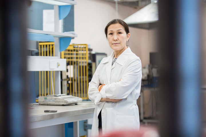 Якутские ученые создали 16 морозостойких материалов за семь лет Якутские ученые создали 16 морозостойких материалов за семь лет