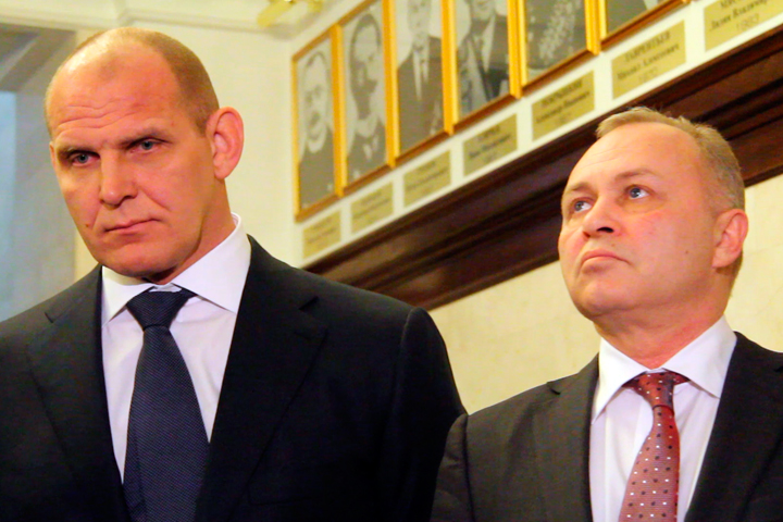 Карелин: Помимо угрозы семье Знаткова, мог готовиться и подкуп облсуда