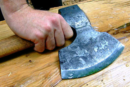 Красноярец 15 лет убивал родных и близких незаметно для полиции Красноярец 15 лет убивал родных и близких незаметно для полиции