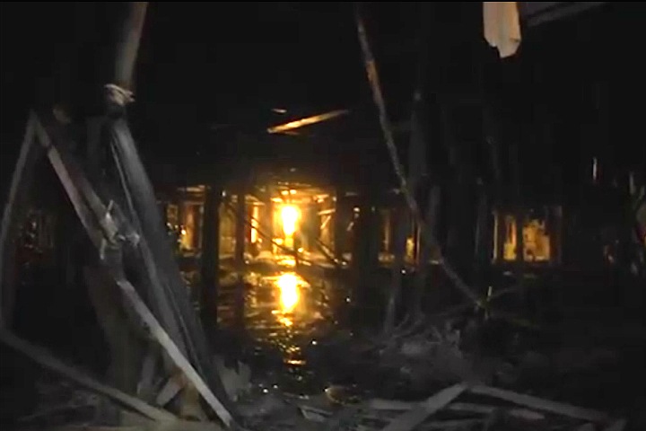 «Планов эвакуации не было»: как люди оказались на крыше «Зимней вишни»