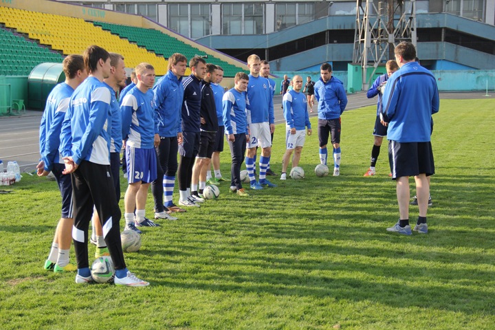 Футболисты «Динамо-Барнаул» дисквалифицированы за игру на тотализаторе