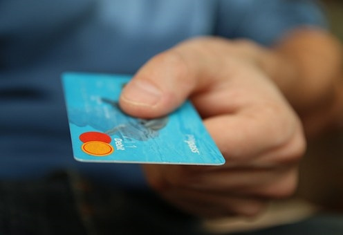 Моментальный займ на карту: бери сейчас - плати потом