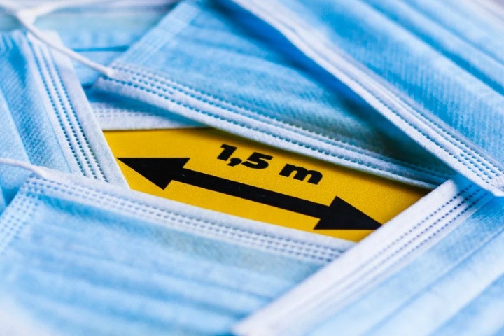 СК рассказал о мошенничестве с закупками масок в больницы Иркутска на десятки миллионов