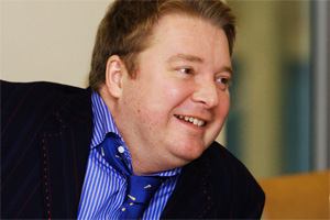 Денис Иванов покажет «Улыбку» новосибирскому Академгородку