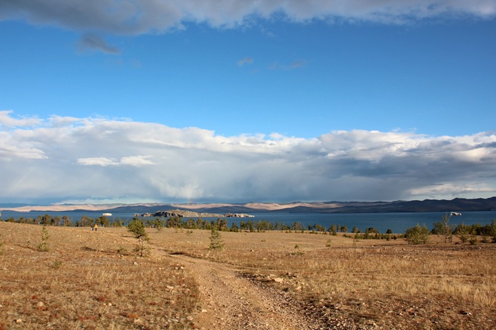 Ученые: «Распоряжение о границах водоохраной зоны Байкала свело уникальное озеро до статуса обычной речки» Ученые: «Распоряжение о границах водоохраной зоны Байкала свело уникальное озеро до статуса обычной речки»