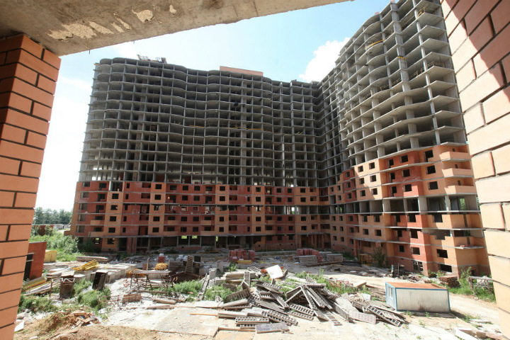 Меняйло ткнул губернаторов в обманутых дольщиков: «Не надо доводить ситуацию до пикетов» Меняйло ткнул губернаторов в обманутых дольщиков: «Не надо доводить ситуацию до пикетов»