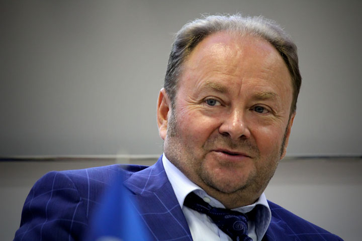 Новосибирские власти и ВТБ продолжают переговоры о софинансировании проекта четвертого моста через Обь