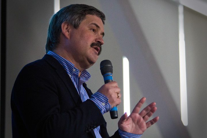 Депутаты просят проверить работу Верховода в Академпарке Депутаты просят проверить работу Верховода в Академпарке