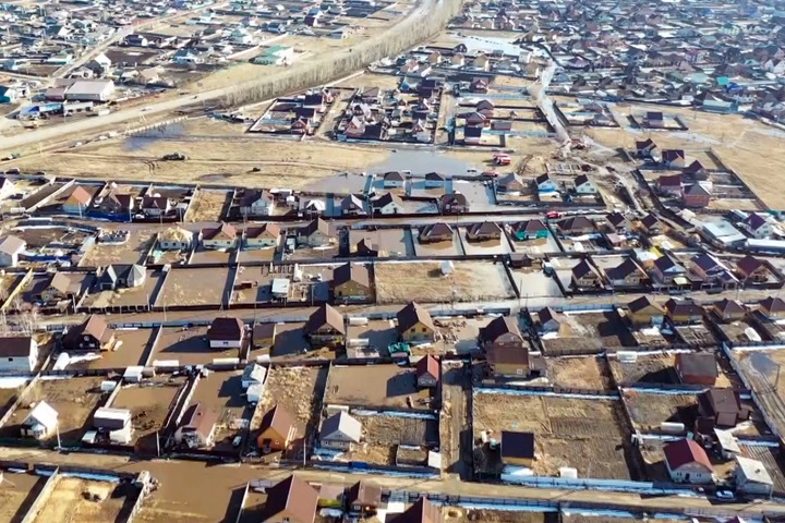 Почти 500 человек остаются в зоне подтопления в Иркутской области Почти 500 человек остаются в зоне подтопления в Иркутской области