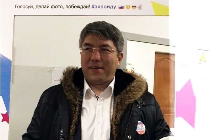 Глава Бурятии улетел из Улан-Удэ во время протестов Глава Бурятии улетел из Улан-Удэ во время протестов