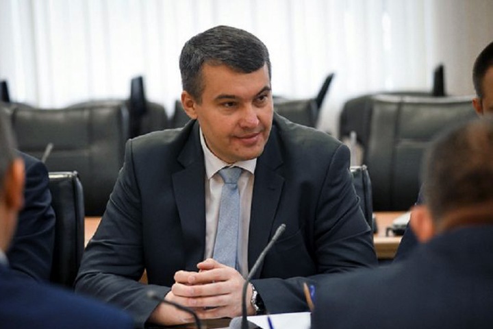 Главврач красноярской больницы требует от сотрудников подписать договор о неразглашении всей информации Главврач красноярской больницы требует от сотрудников подписать договор о неразглашении всей информации