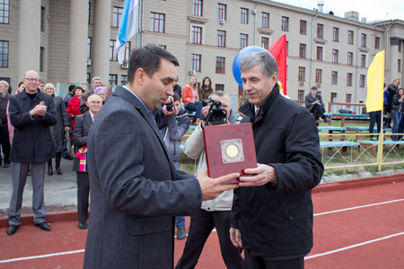 Областной спортивный фестиваль на призы губернатора Новосибирской области прошел в СГУПС Областной спортивный фестиваль на призы губернатора Новосибирской области прошел в СГУПС