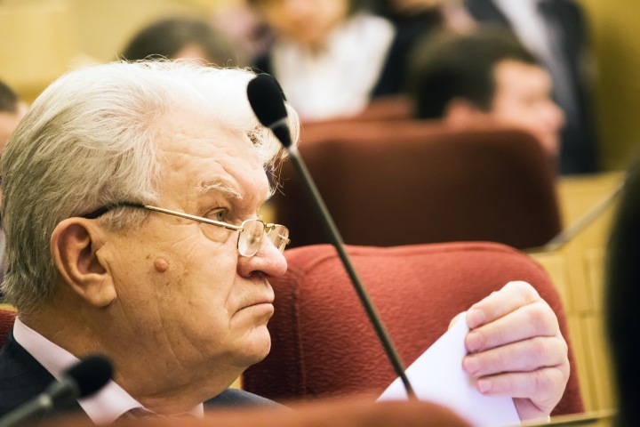 Депутат о назначении Фролова: здравоохранение — одно, а соцзащита — совсем другое