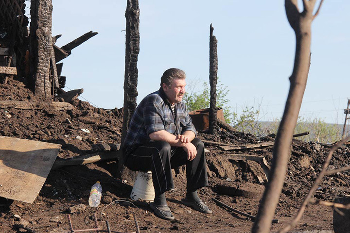 Погорельцам из Канска отдадут дом для переселенцев из аварийного жилья Погорельцам из Канска отдадут дом для переселенцев из аварийного жилья