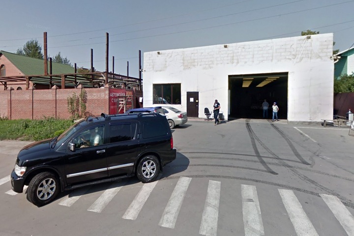 Власти начали сносить самовольные капитальные постройки в Новосибирске Власти начали сносить самовольные капитальные постройки в Новосибирске