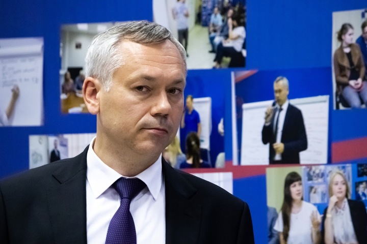 Новосибирцам обещают по 200 тыс. от имени губернатора за формирование «именных» военных подразделений Новосибирцам обещают по 200 тыс. от имени губернатора за формирование «именных» военных подразделений