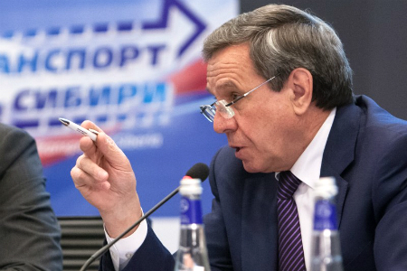 Городецкий раскритиковал портреты Сталина на улицах Новосибирска Городецкий раскритиковал портреты Сталина на улицах Новосибирска