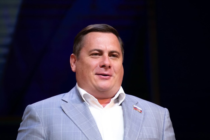 Обвиняемого в хищениях из бюджета новосибирского депутат от «ЕР» отпустили из-под ареста Обвиняемого в хищениях из бюджета новосибирского депутат от «ЕР» отпустили из-под ареста