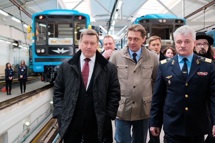 Локоть: Наш метрополитен работает без дотаций