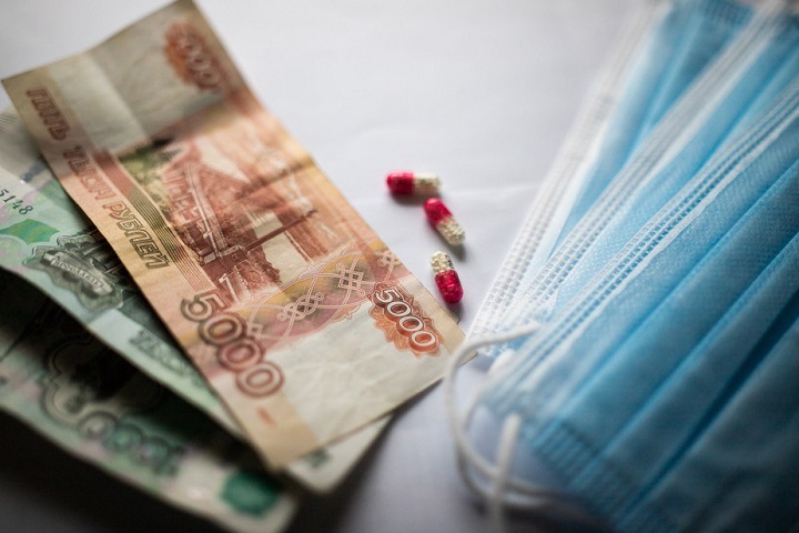 Уголовное дело завели на хирургов из Новосибирска за подделку документов Уголовное дело завели на хирургов из Новосибирска за подделку документов