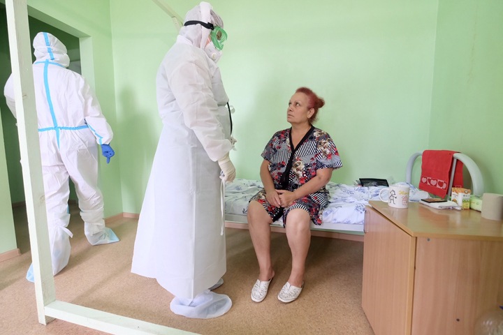 Число сибиряков с коронавирусом превысило 100 тыс.