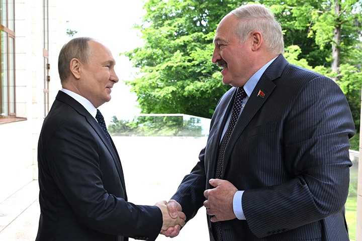 Путин подписал закон о ликвидации СМИ без суда