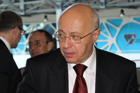 «Дождю» платит элита Кремля, «Эху Москвы» — «Газпром», а интернет — сплошной мат: Сергей Кургинян о развитии СМИ