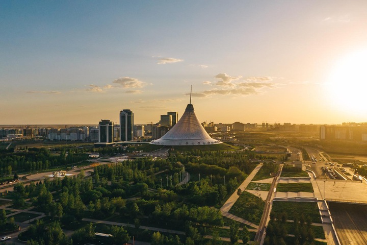 Число получивших казахский ИИН россиян выросло в 16 раз