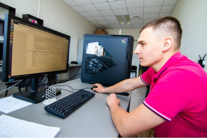 Научная школа квантовой физики создается в ДВФУ