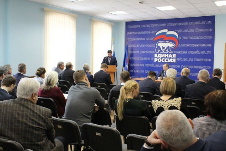 Виктора Назарова выдвинули в сенаторы от Омской области